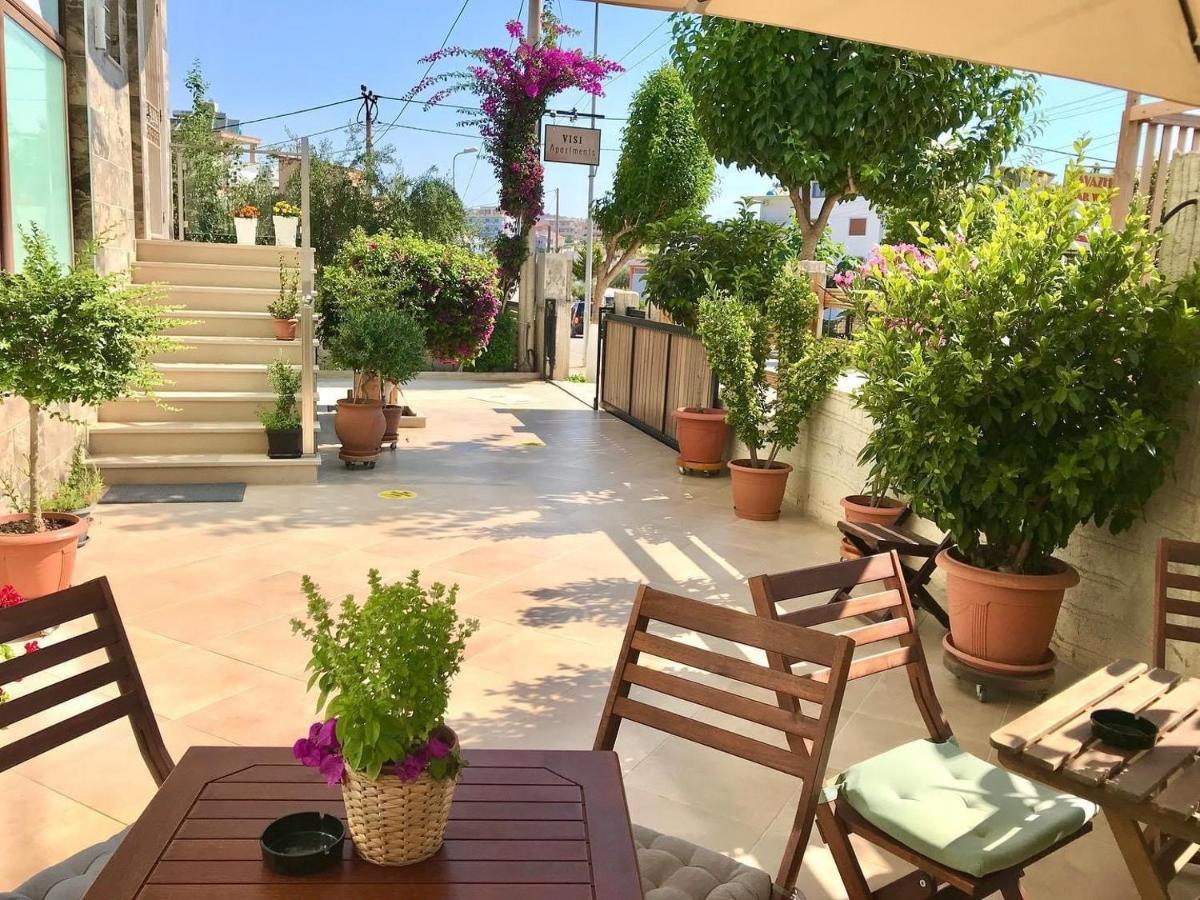 Visi Apartments Ksamil Exteriér fotografie