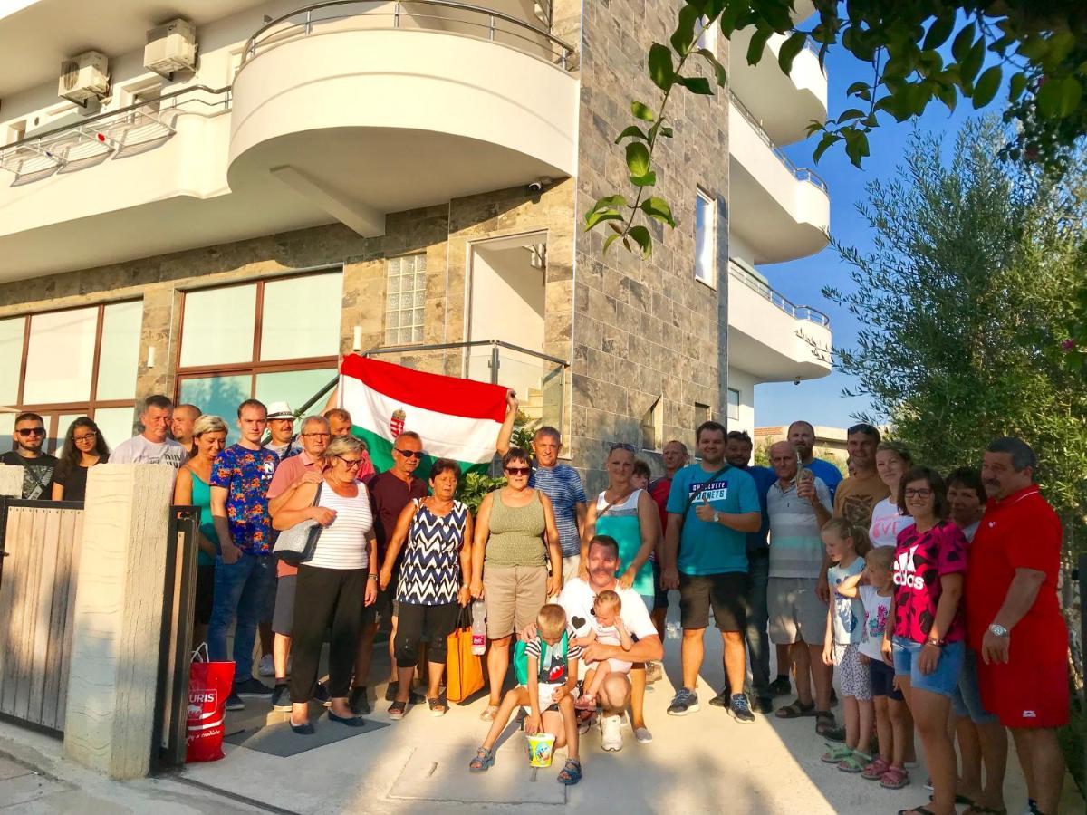 Visi Apartments Ksamil Exteriér fotografie