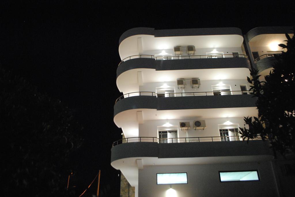 Visi Apartments Ksamil Exteriér fotografie